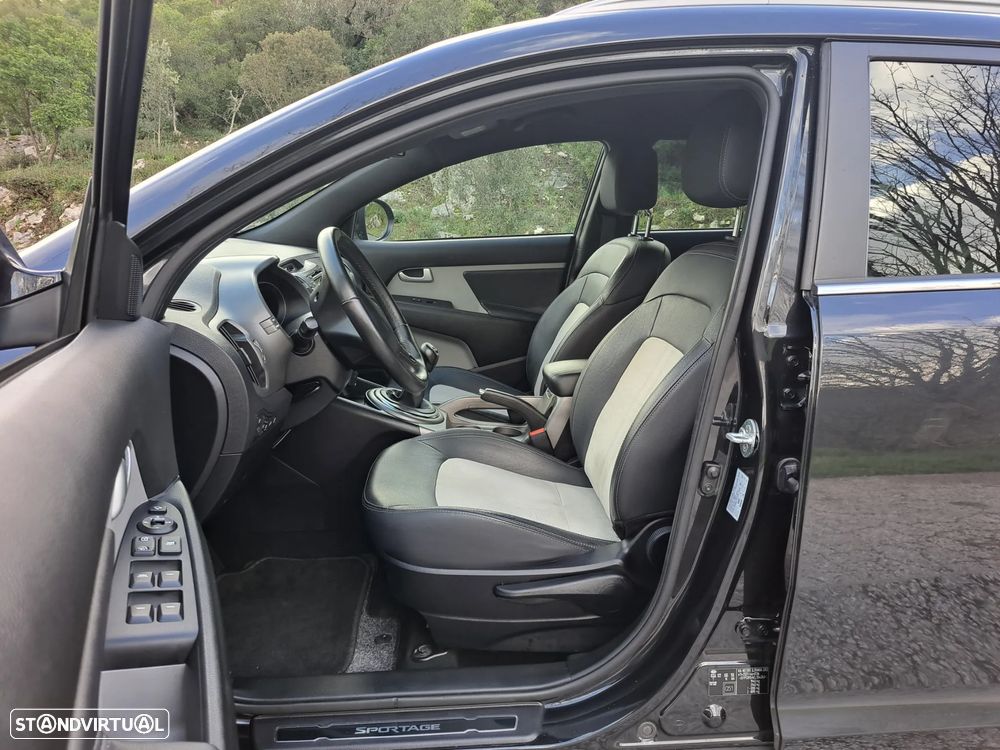 Kia Sportage 1.7 CRDI ISG TX Navi - 15