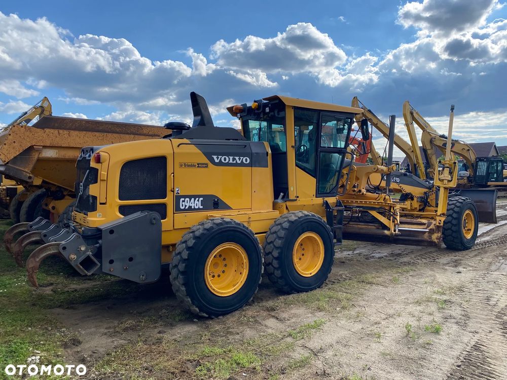 Volvo G946C, 2015 ROK, SYSTEM TRIMBLE 3D + TACHIMETR, NAPĘD 6X6, JOYSTICKI, ZRYWAK, PRZEDNI PŁUG, - 3