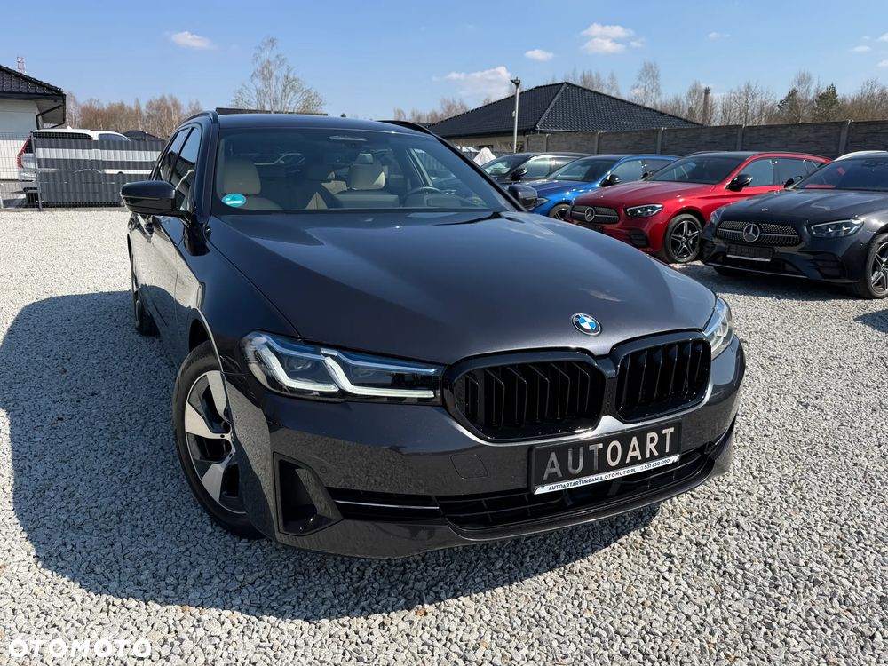 BMW Seria 5 520d Luxury Line - 25