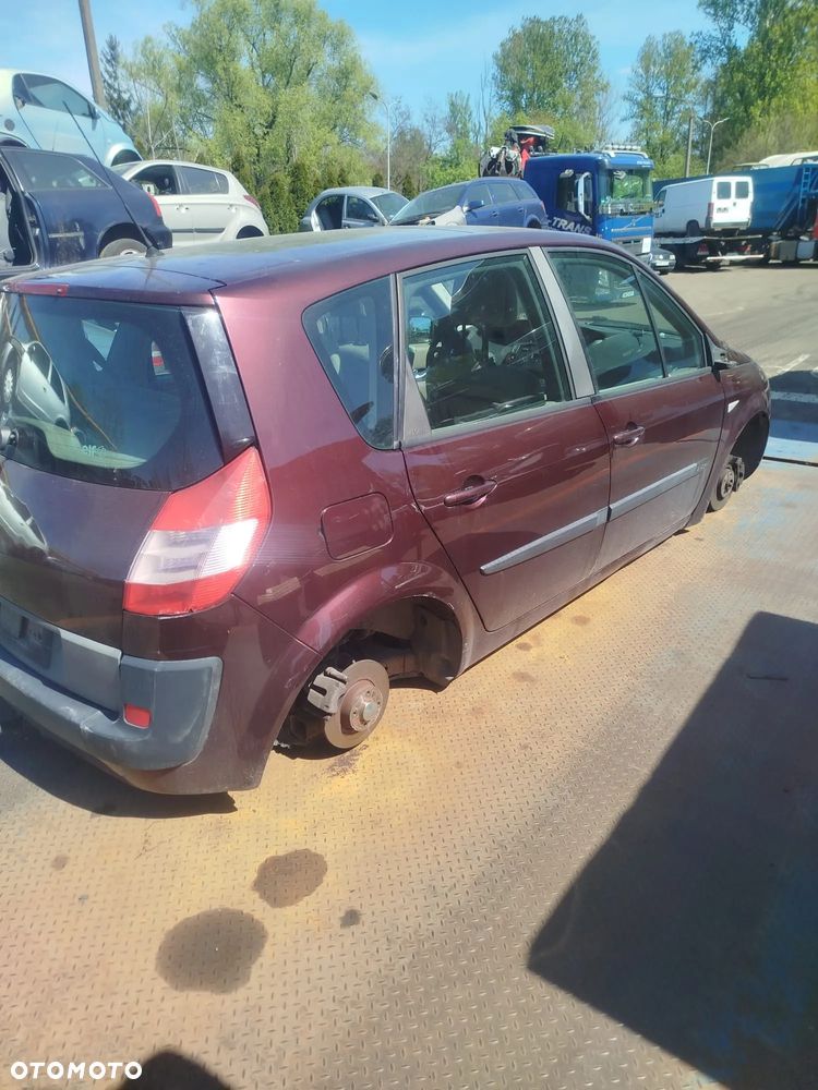 Renault Scenic 2 na części. - 7