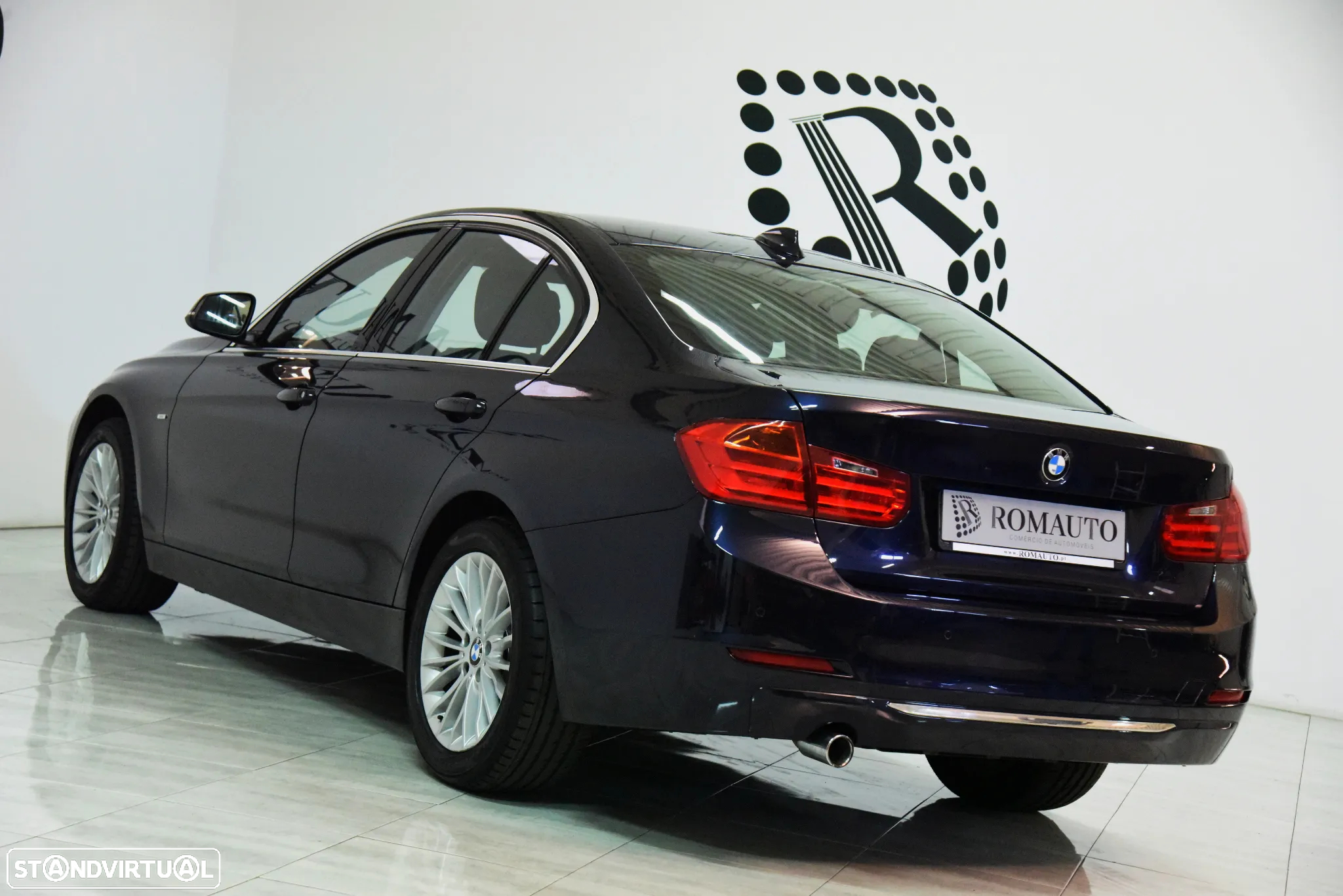 BMW 318 d Line Luxury - 9