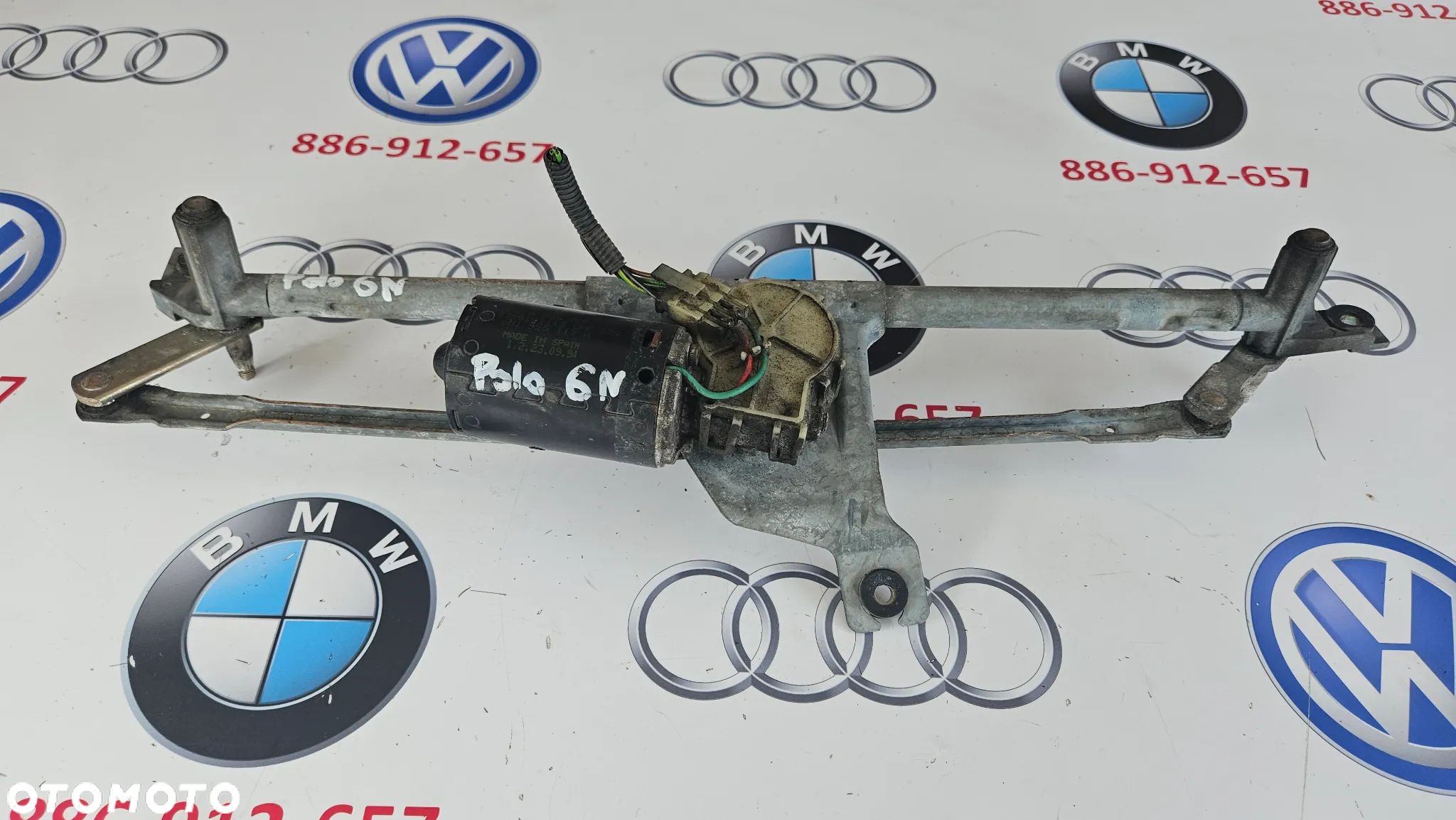 VW Polo 6N III 3 Mechanizm wycieraczek przód Silniczek wycieraczek 6N1955113A - 1