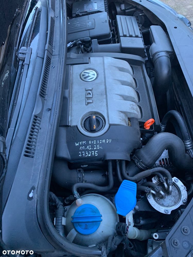 Volkswagen Golf Plus 1.9 TDI Tour Edition - 11