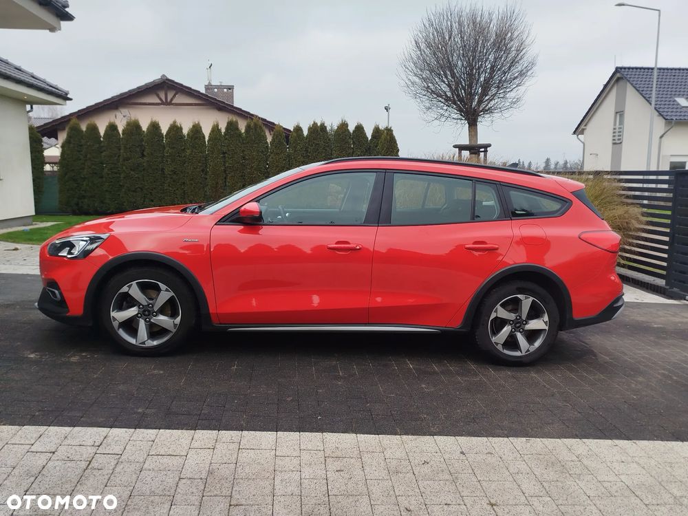 Ford Focus 1.0 EcoBoost Hybrid ACTIVE - 5