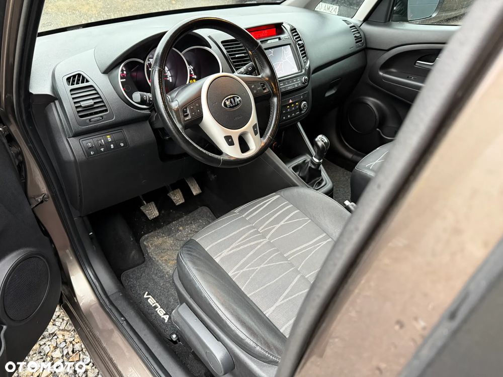 Kia Venga 1.4 CVVT Dream Team Edition - 12