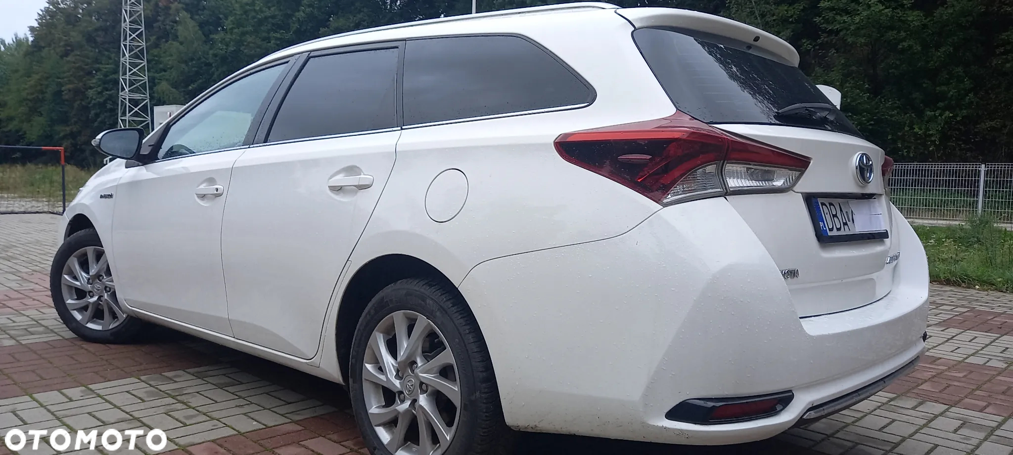Toyota Auris 1.8 VVT-i Hybrid Automatik Executive - 3