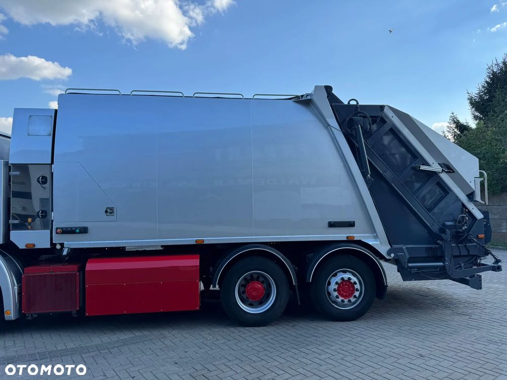 Mercedes-Benz Econic - 16