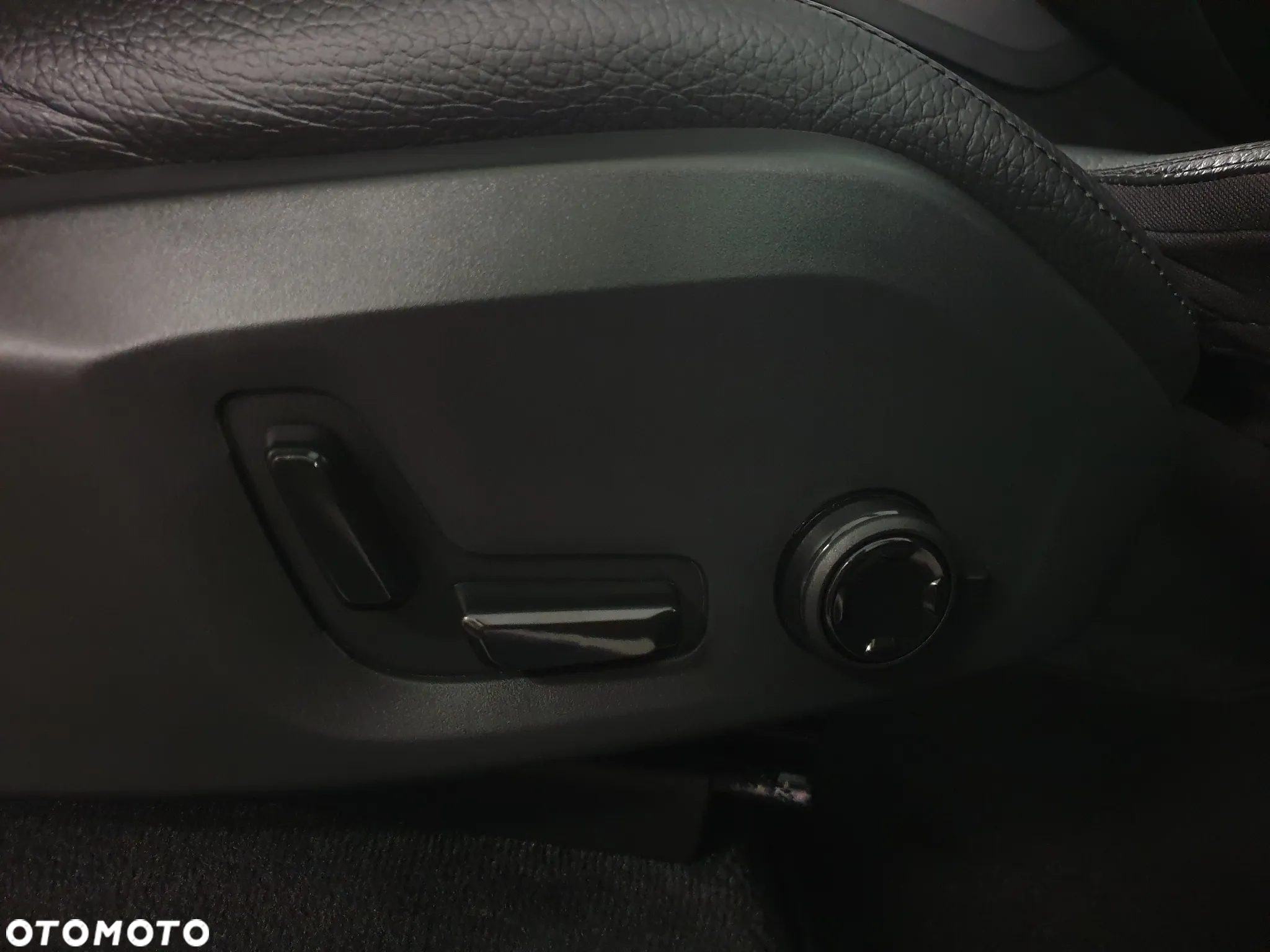 Volvo XC 60 B4 D Geartronic Inscription - 35