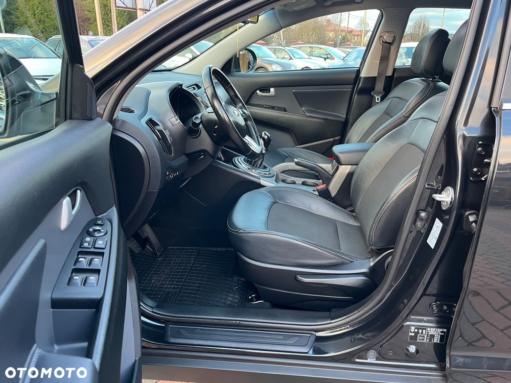 Kia Sportage 1.7 CRDI 2WD Attract - 22