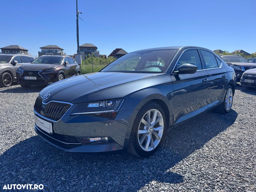 Skoda Superb 2.0 TDI 4X4 DSG Style - 2