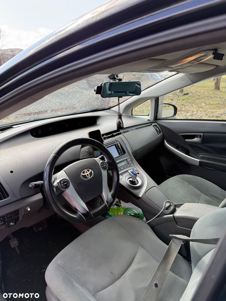 Toyota Prius 1.8 HSD Active - 7