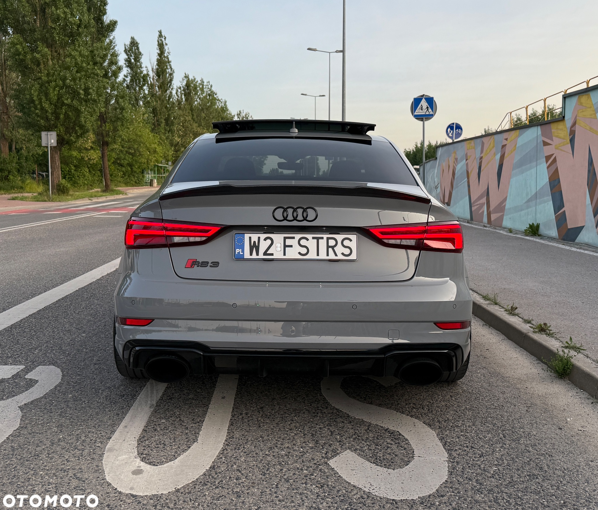 Audi RS3 2.5 TFSI Quattro S tronic - 4