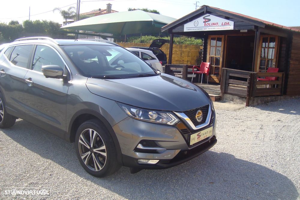 Nissan Qashqai 1.5 dCi N-Connecta J18+Led - 1