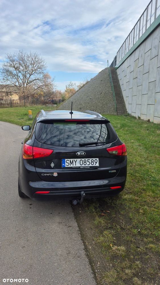 Kia Ceed 1.6 CRDi 128 Platinum Edition - 12