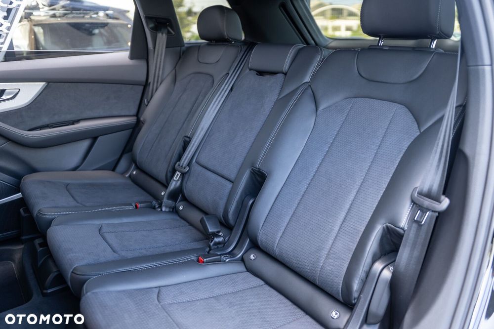 Audi Q7 60 TFSI e PHEV Quattro S Line Tiptr - 15