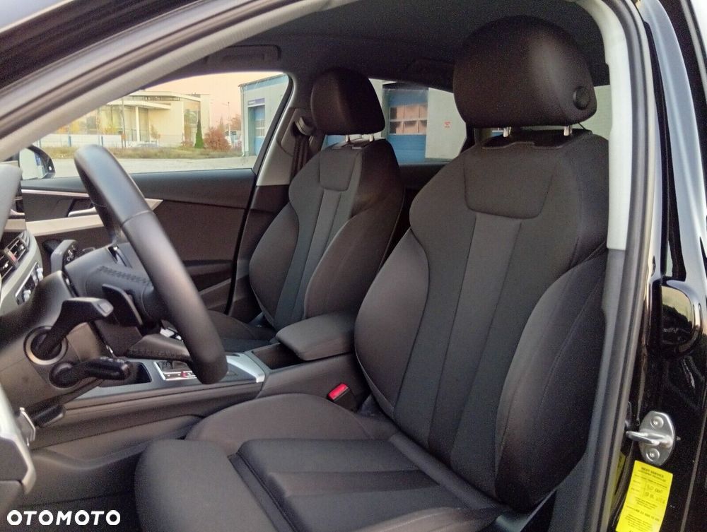 Audi A4 Limousine - 19