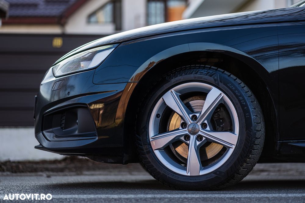 Audi A4 Avant 30 TDI S tronic S line - 33