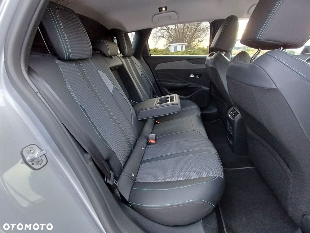 Peugeot 308 1.5 BlueHDi Allure Pack S&S EAT8 - 29