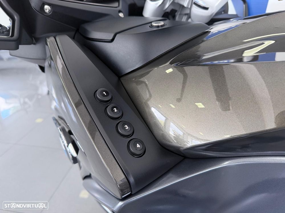 BMW R 1250 RT - 9