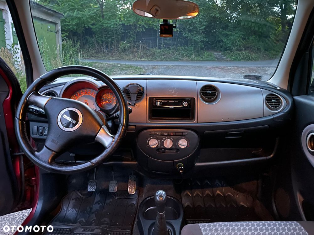 Daihatsu Trevis 1.0 - 4