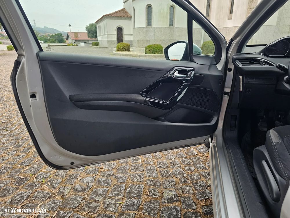 Peugeot 208 1.4 HDi Active - 15