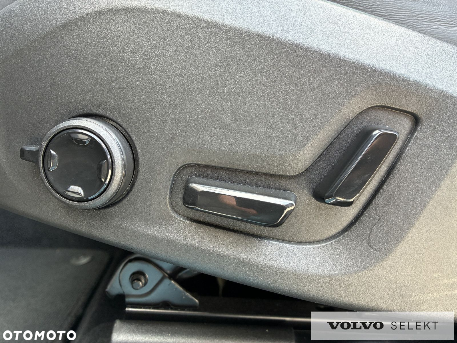Volvo XC 60 - 26