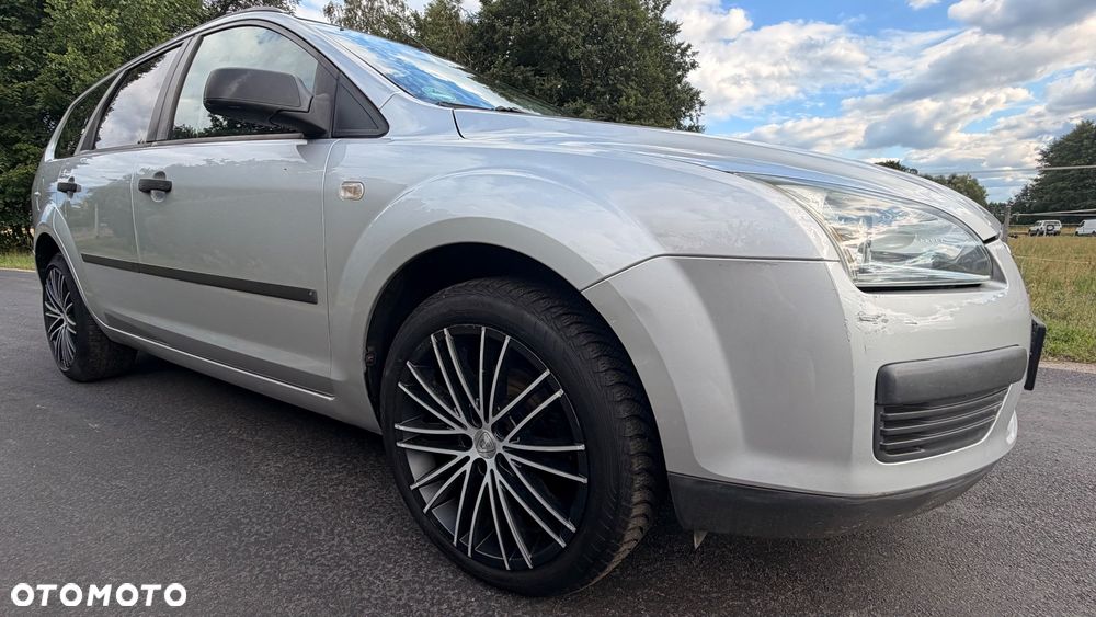 Ford Focus 1.6 Comfort - 15