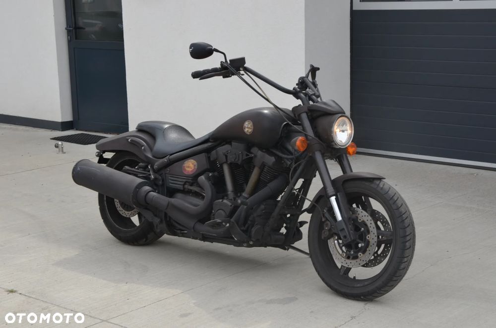 Yamaha Road Star - 15