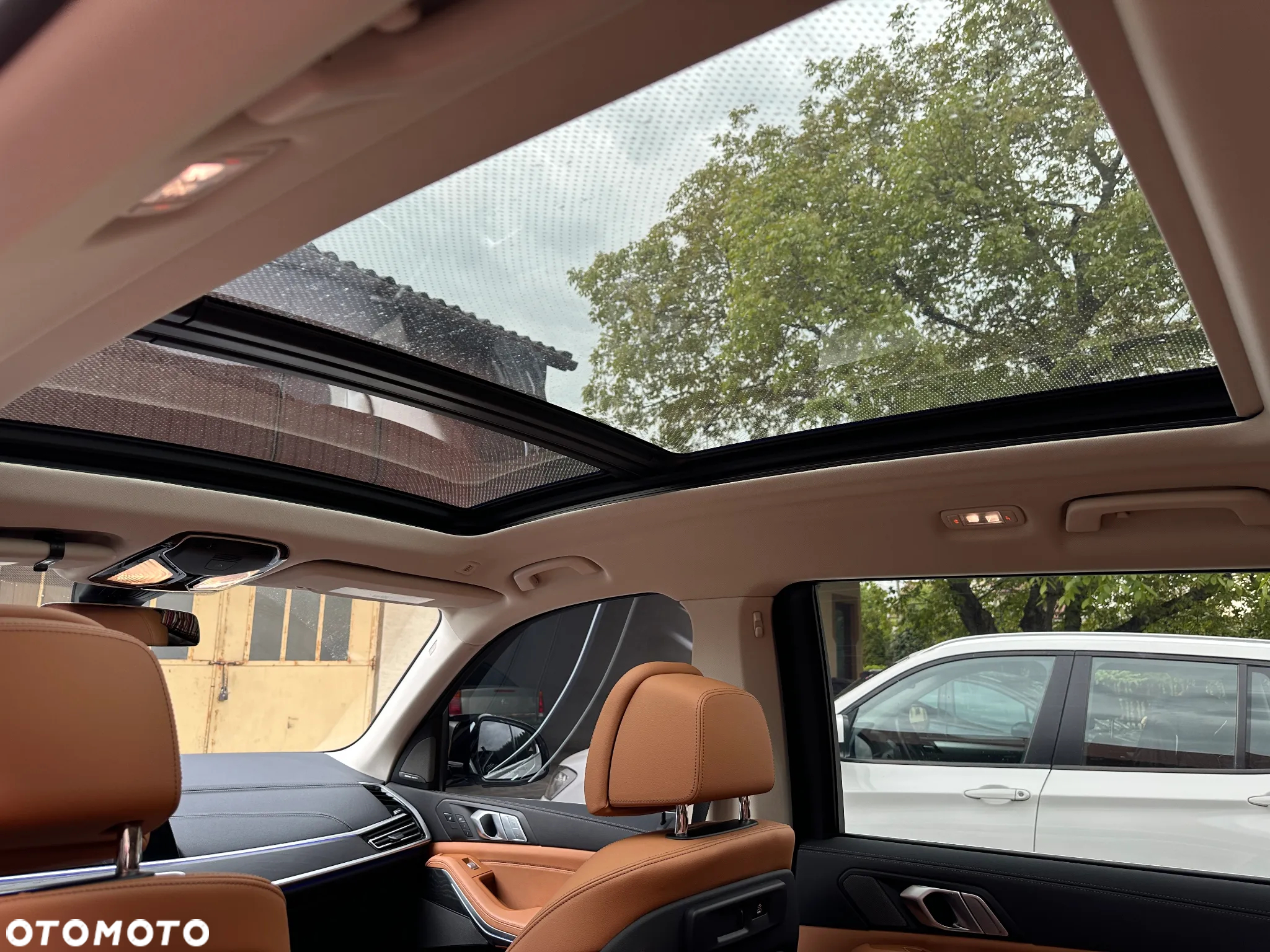 BMW X7 xDrive40i - 18