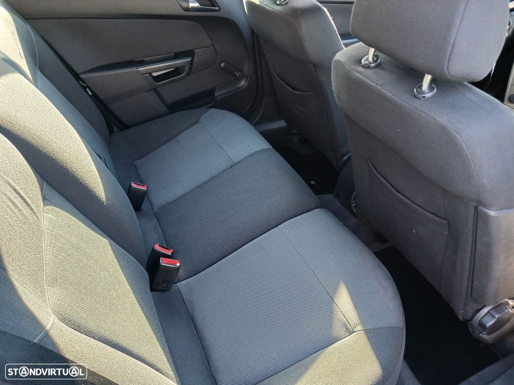 Opel Astra Caravan 1.3 CDTi Elegance - 30