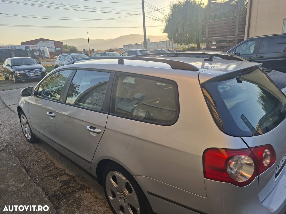 Volkswagen Passat - 4