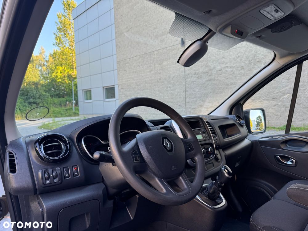 Renault Trafic - 6