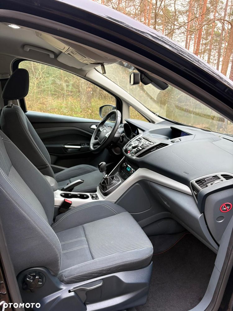 Ford C-MAX 1.6 TDCi Start-Stop-System Titanium - 23