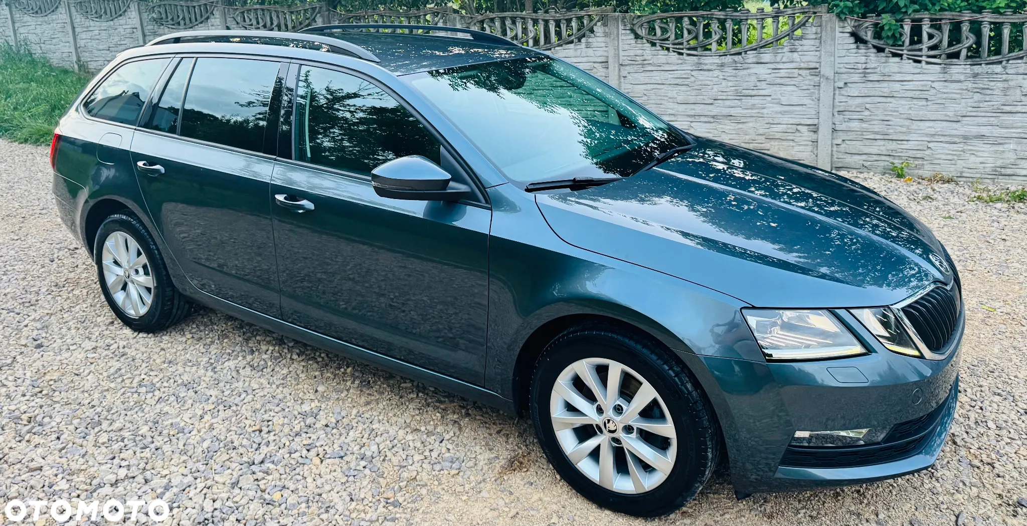 Skoda Octavia 2.0 TDI DSG Ambition - 9