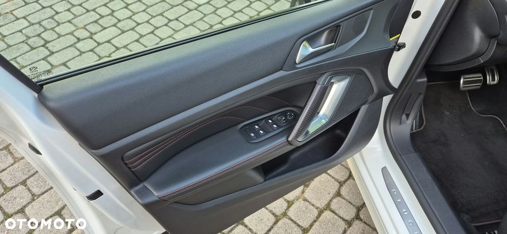 Peugeot 308 - 13
