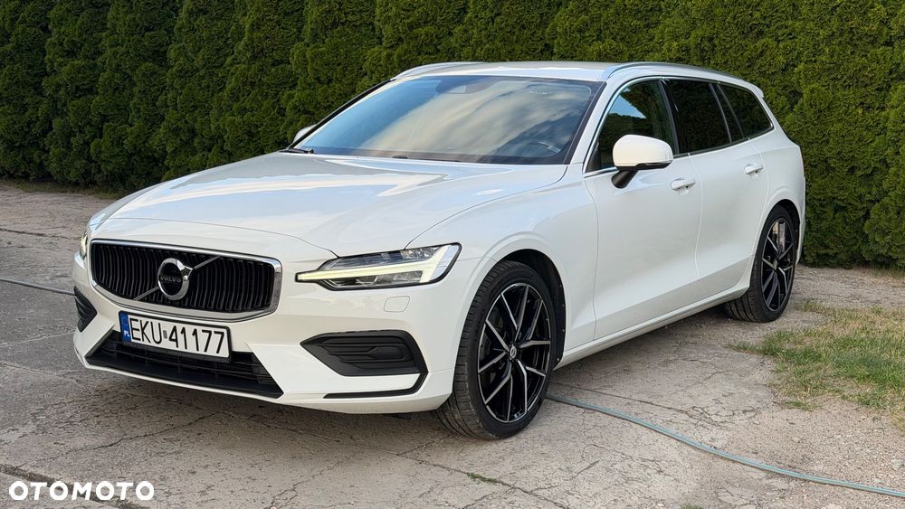 Volvo V60 D4 AWD Momentum Pro - 4