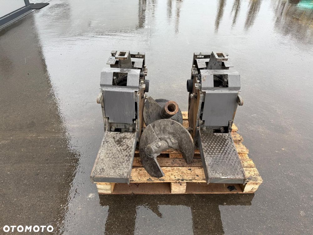 Volvo 4820,6820,6870,7820,8820 / D