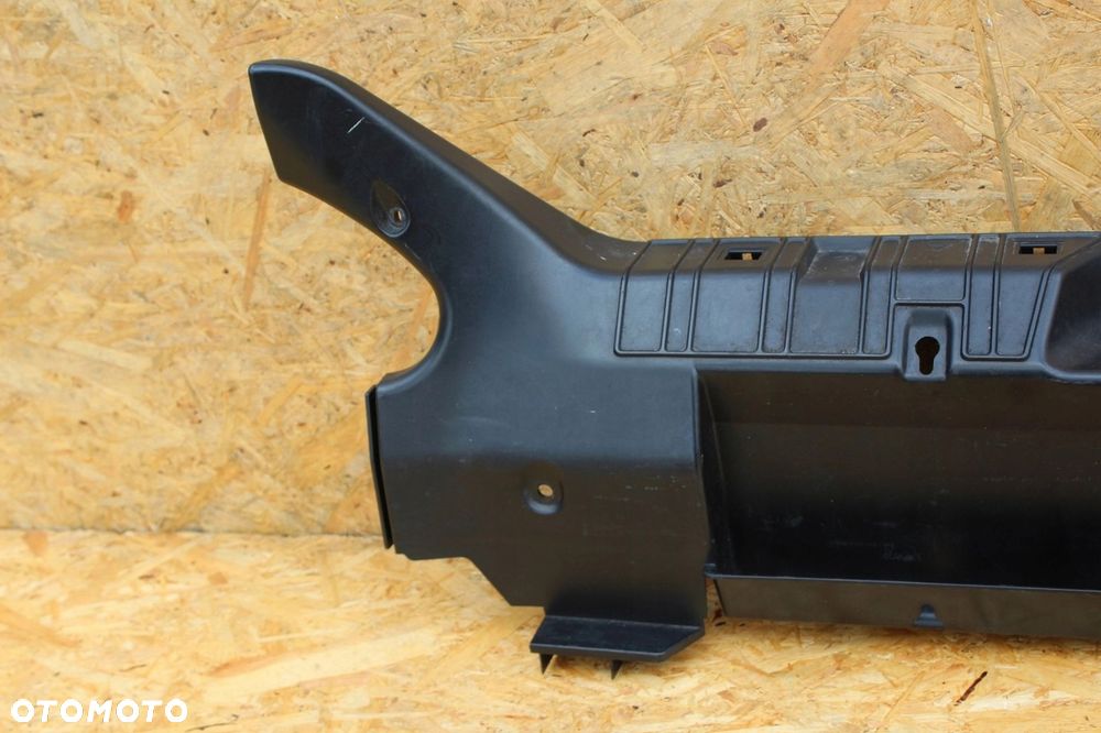 Osłona pasa tylnego BMW Z3 czarna 8410735 - 3