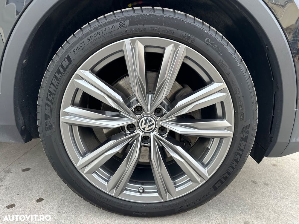 Volkswagen Tiguan 2.0 TDI SCR 4MOTION DSG Highline - 26