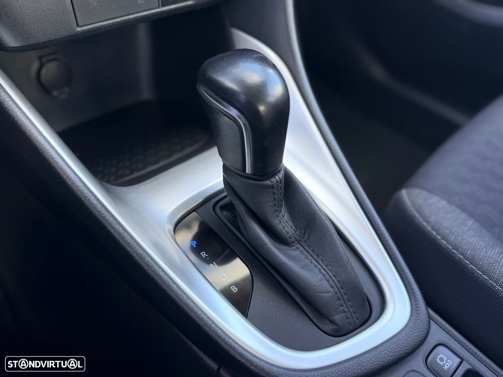 Toyota Yaris 1.5 HDF Comfort - 5