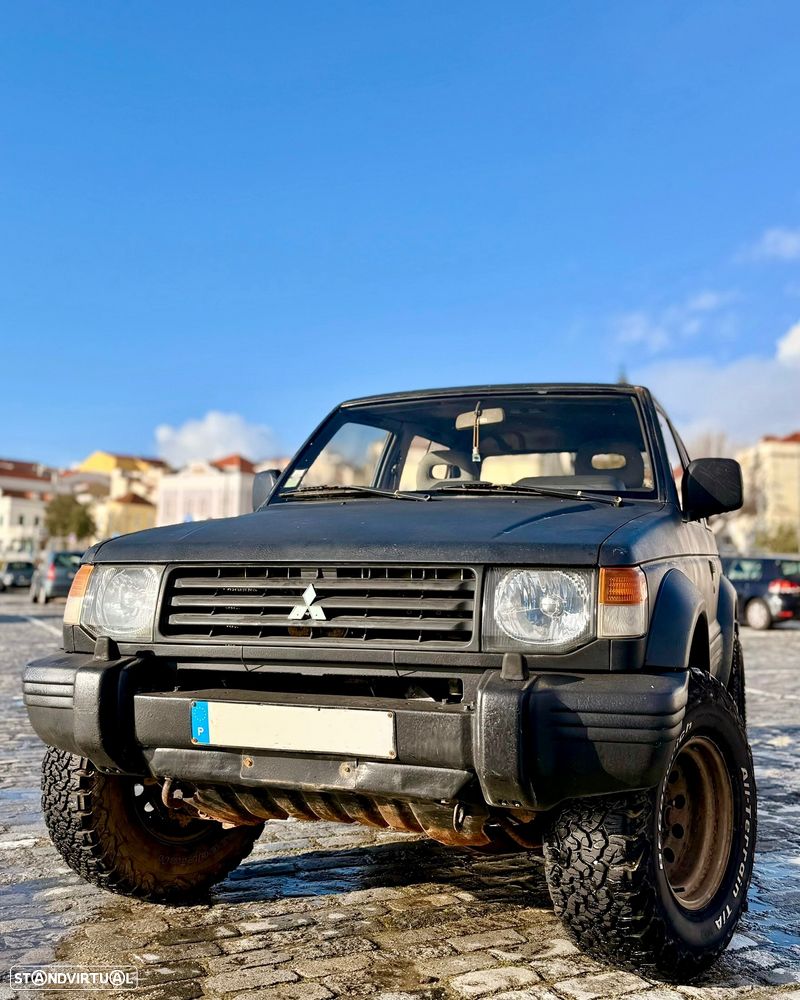 Mitsubishi Pajero 2.5 TDi GLS - 3