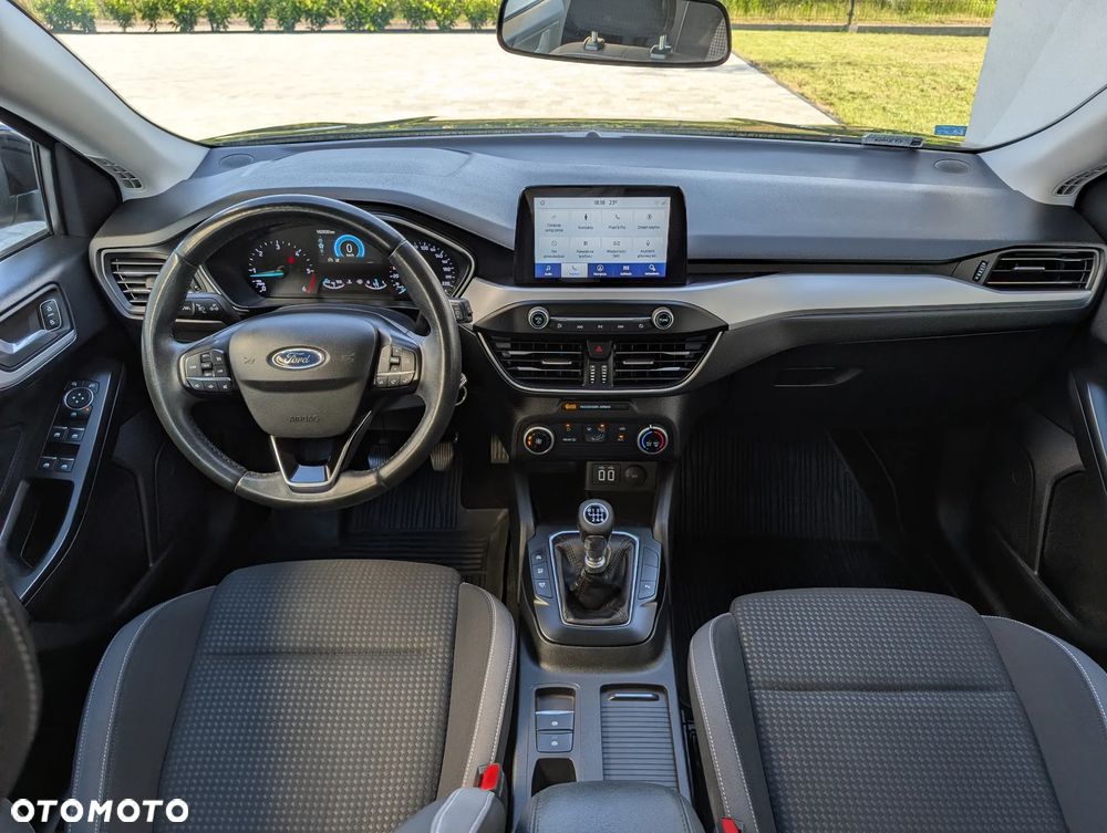 Ford Focus 1.5 EcoBlue Connected - 18