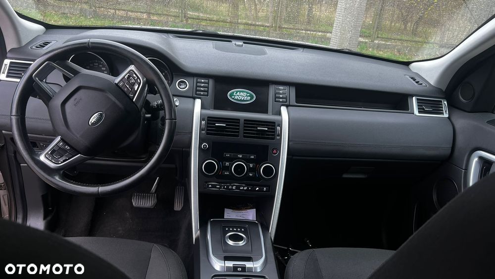 Land Rover Discovery Sport 2.0 TD4 HSE Luxury - 12