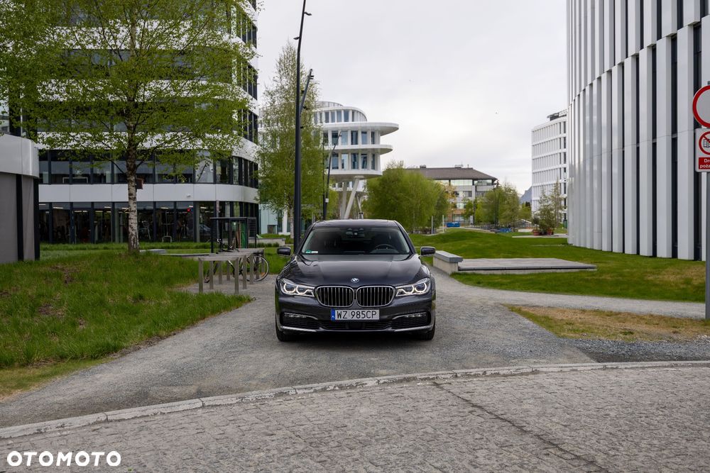 BMW Seria 7 730d xDrive - 1