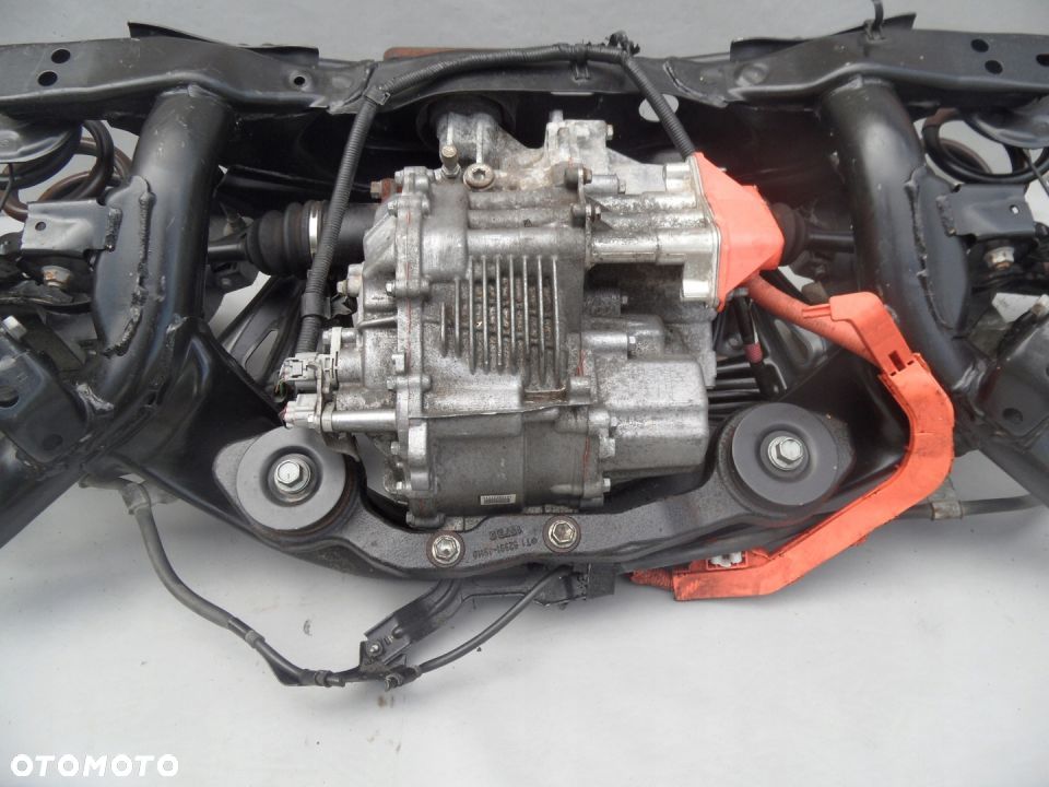 MOST TYLNY SILNIK ELEKTRYCZNY RAV4 IV - 2