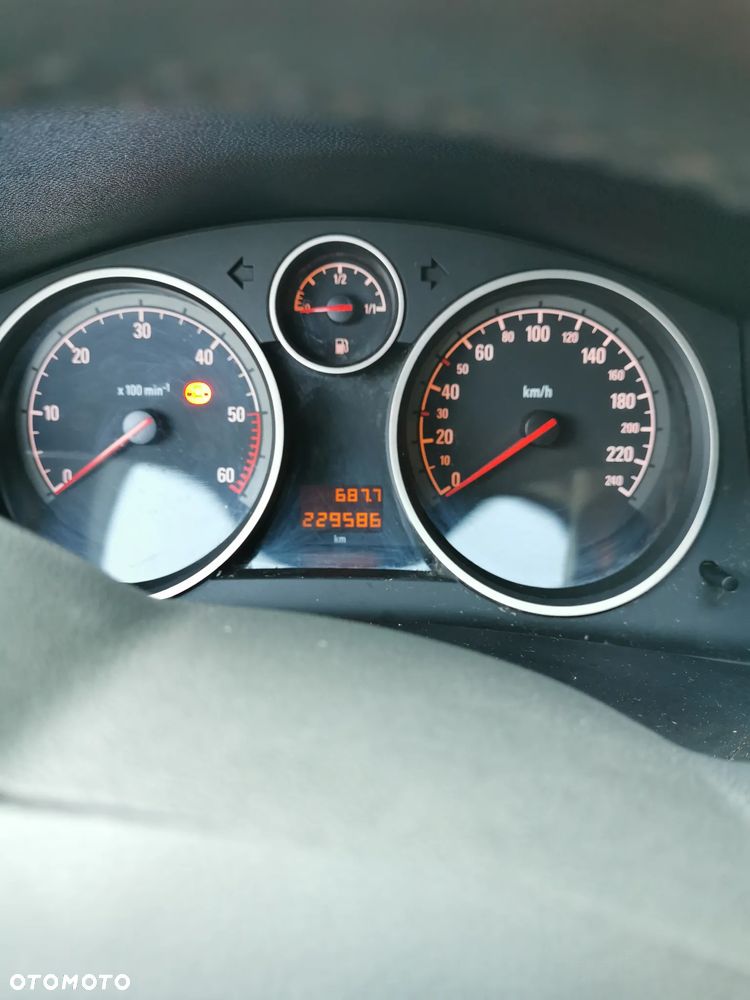 Opel Astra - 14