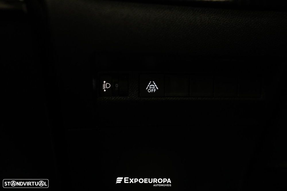 Peugeot 208 PureTech 100 EAT8 Allure Pack - 23