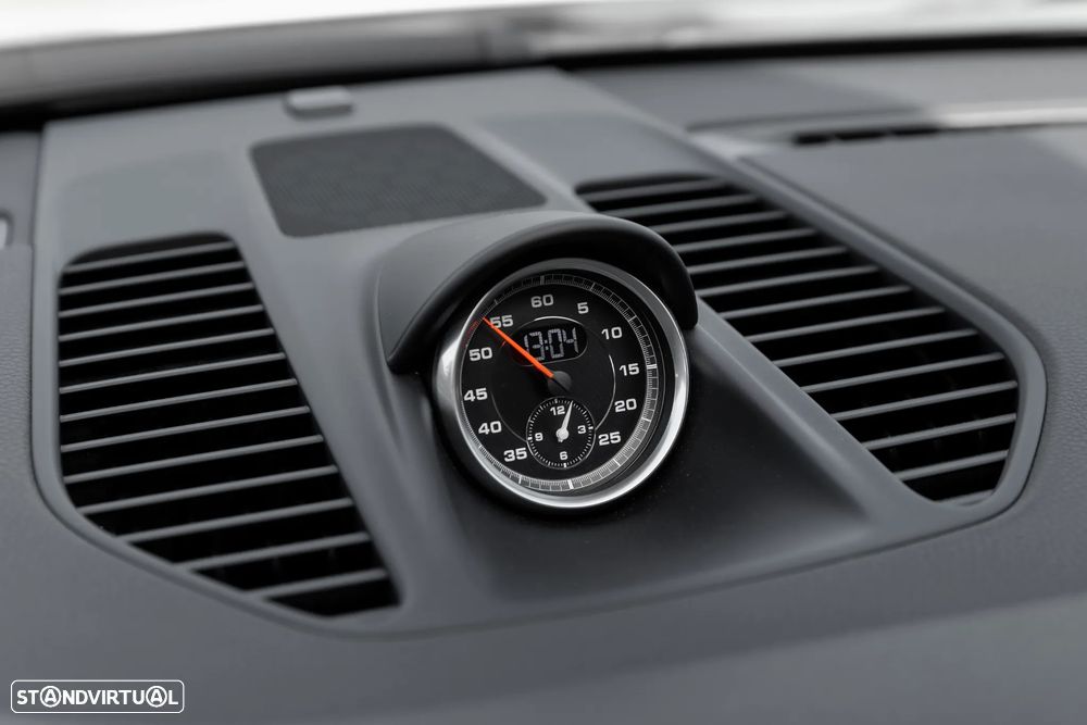 Porsche 911 (991) Carrera 4 S PDK - 31