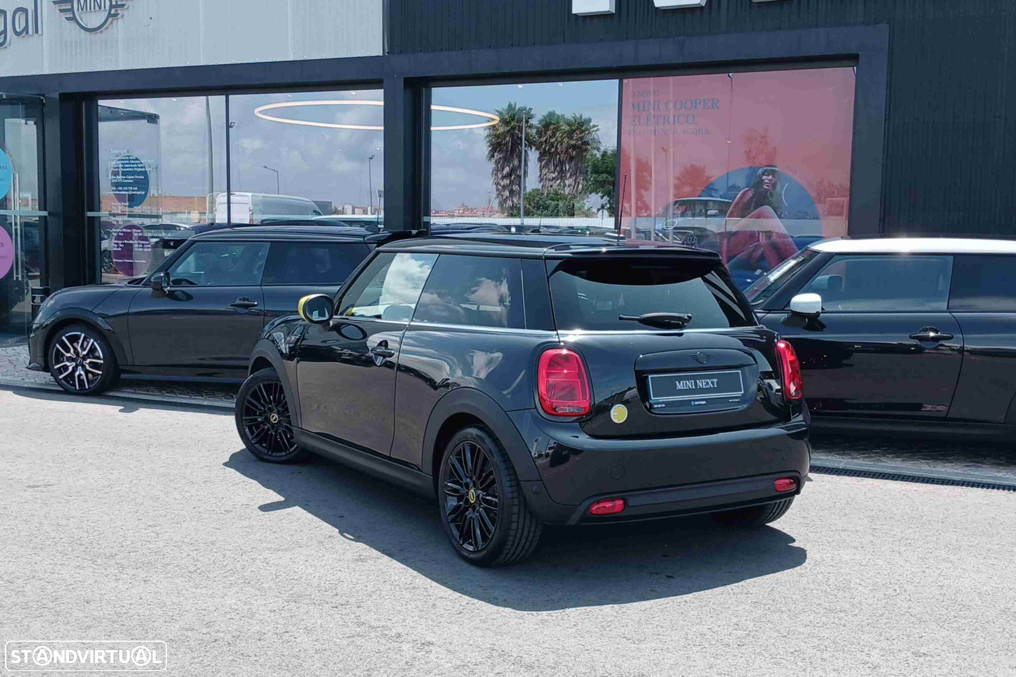 MINI 3 Portas Cooper SE - 4