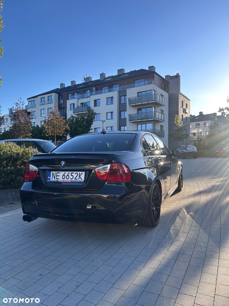 BMW Seria 3 325i - 21